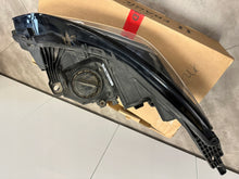 Load image into Gallery viewer, Frontscheinwerfer Opel Astra 662588537 LED Rechts Scheinwerfer Headlight SCH2282888910nb