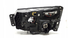 Laden Sie das Bild in den Galerie-Viewer, Frontscheinwerfer Renault 89207601 Rechts Scheinwerfer Headlight