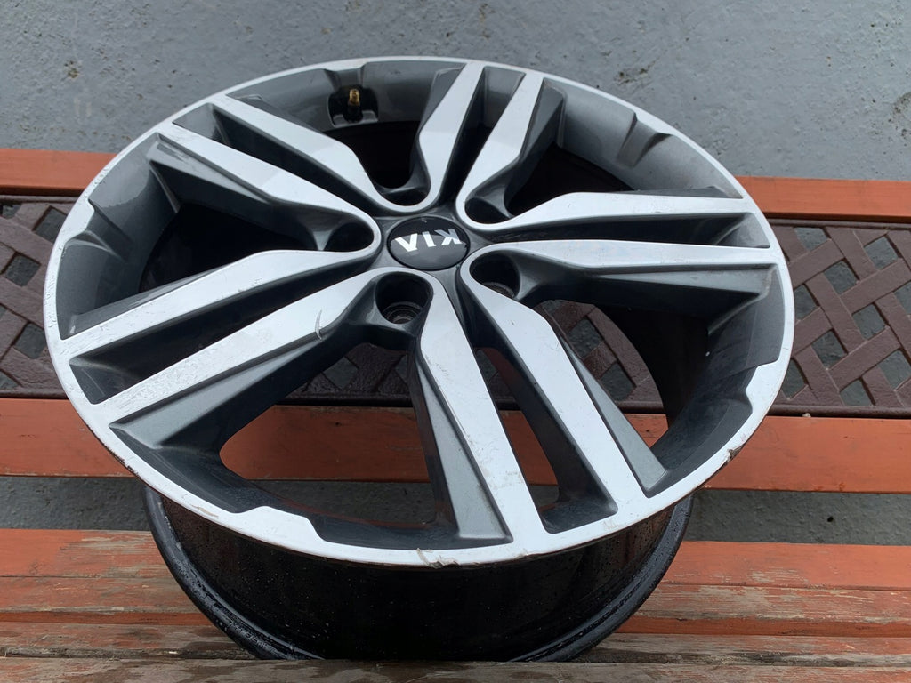 1x Alufelge 18 Zoll 7.5" 5x114.3 55ET 52910-B2400, 52910-B2500 Kia Soul