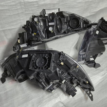 Laden Sie das Bild in den Galerie-Viewer, Frontscheinwerfer Ford Transit Custom PZ31-13E015-CB Full LED Rechts oder Links