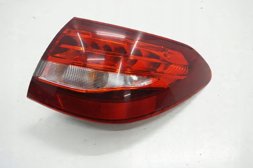 Rückleuchte Mercedes-Benz W205 W2059060003 Rechts Rearlight