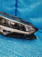 Laden Sie das Bild in den Galerie-Viewer, Frontscheinwerfer Opel Corsa F 39162654 LED Rechts Scheinwerfer Headlight