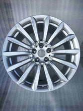 Load image into Gallery viewer, 1x Alufelge 19 Zoll 9.5" 5x120 39ET BMW 1 Rim Wheel FEL7724613864si