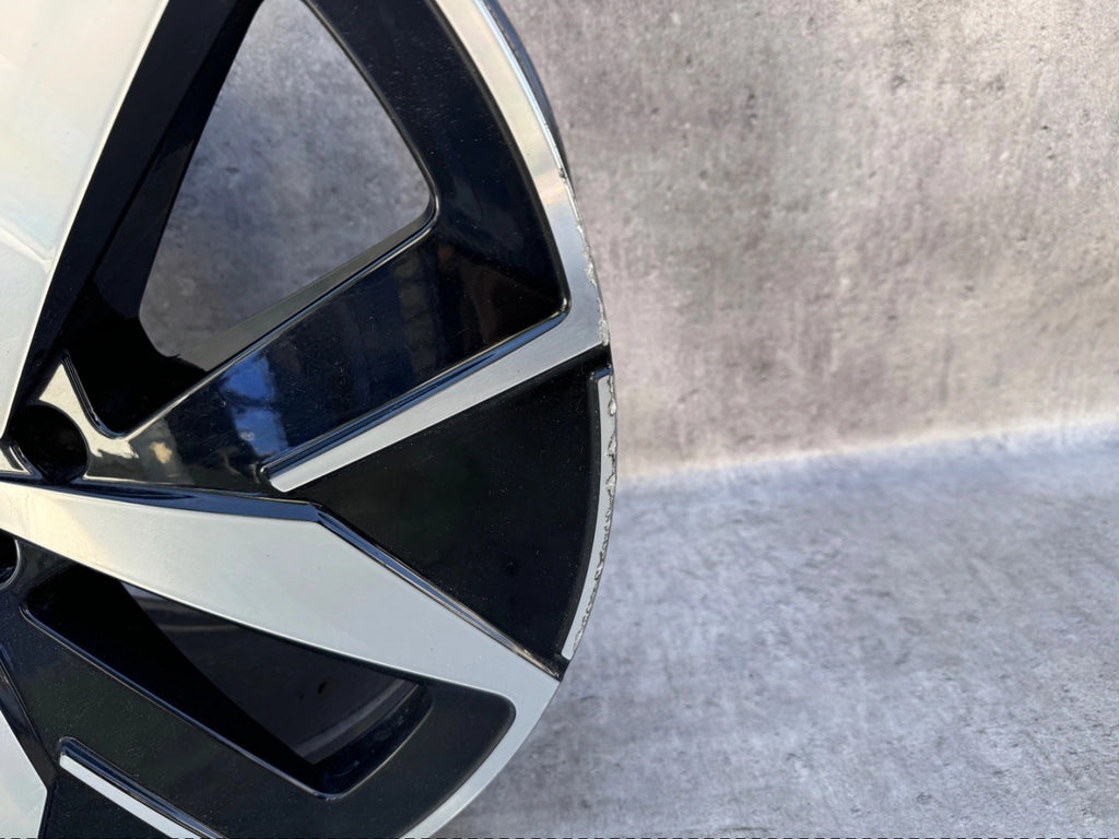 1x Alufelge 20 Zoll 9.0" 5x112 42ET Glanz Silber 11A601025J VW Id.5 Id.4 FEL9761068713df