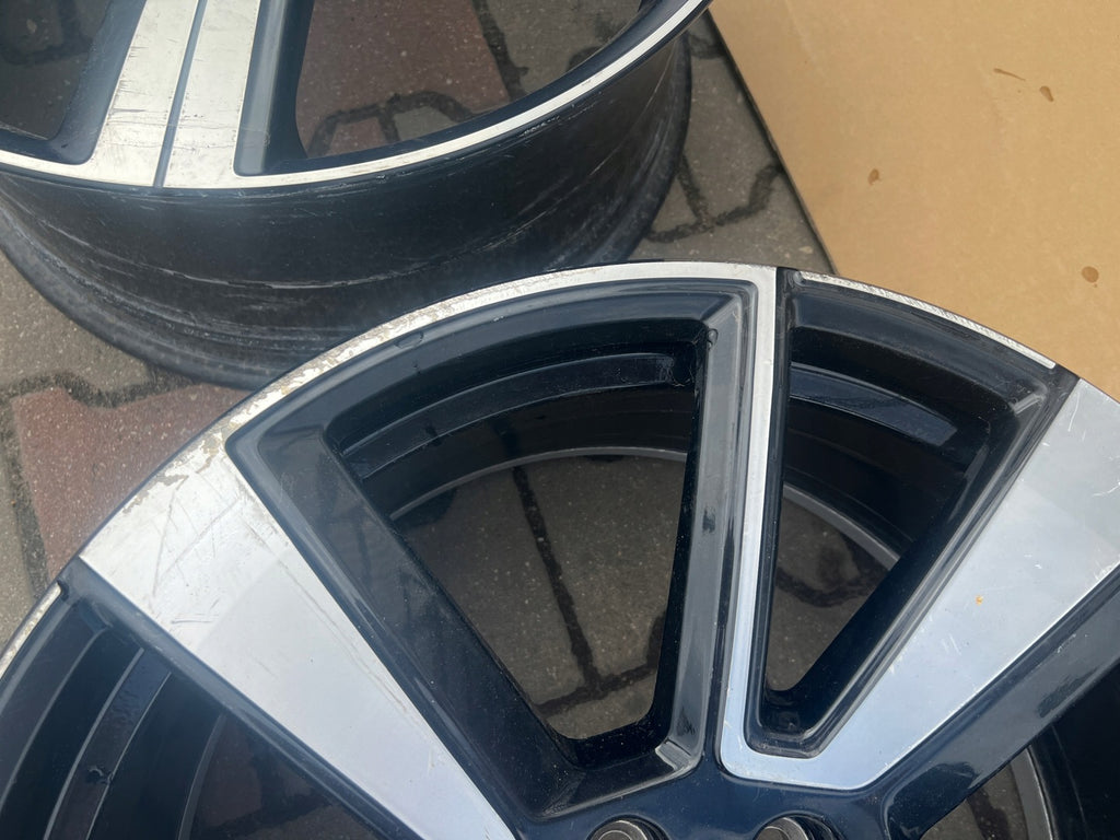 1x Alufelge 20 Zoll 9.0" 5x108 53ET Glanz Schwarz 32134524 Polestar 2 1