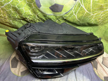 Laden Sie das Bild in den Galerie-Viewer, Frontscheinwerfer Skoda Karoq 57B941016C 7P5941591AH Full LED Rechts Headlight SCH1825516121uv