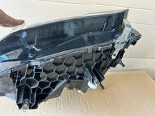 Load image into Gallery viewer, Frontscheinwerfer BMW X3 G01 G02 5A29202 LED Ein Stück (Rechts oder Links) SCH1955239620ne