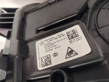 Laden Sie das Bild in den Galerie-Viewer, Frontscheinwerfer Mercedes-Benz W247 A2479063200 Full LED Rechts Headlight SCH9468066398vn