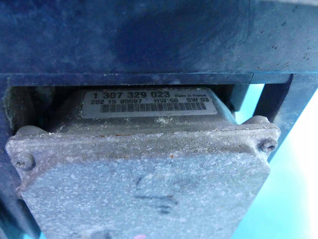 Frontscheinwerfer BMW 3 E46 AI046902759 Xenon Ein Stück (Rechts oder Links)