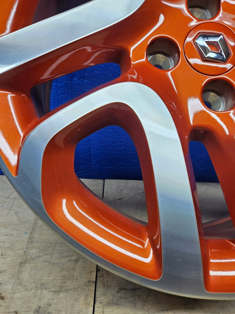 1x Alufelge 17 Zoll 6.5" 4x100 40ET 403008829R Renault Megane 1 Clio IV Captur