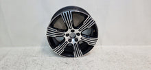 Laden Sie das Bild in den Galerie-Viewer, 1x Alufelge 18 Zoll 7.5" 5x108 50 5ET Glanz Schwarz 31471552 Volvo Rim Wheel FEL3514775610qx
