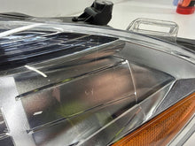 Laden Sie das Bild in den Galerie-Viewer, Frontscheinwerfer Mercedes-Benz W166 A1668205259 Links Scheinwerfer Headlight SCH7455342857gn