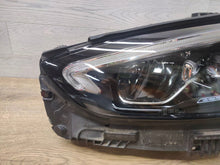 Laden Sie das Bild in den Galerie-Viewer, Frontscheinwerfer Mercedes-Benz W206 A2069063903 Links Scheinwerfer Headlight SCH8008653198fg