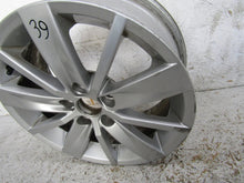 Load image into Gallery viewer, 1x Alufelge 15 Zoll 6.0&quot; 5x100 40ET 6C0501025 VW Polo Rim Wheel