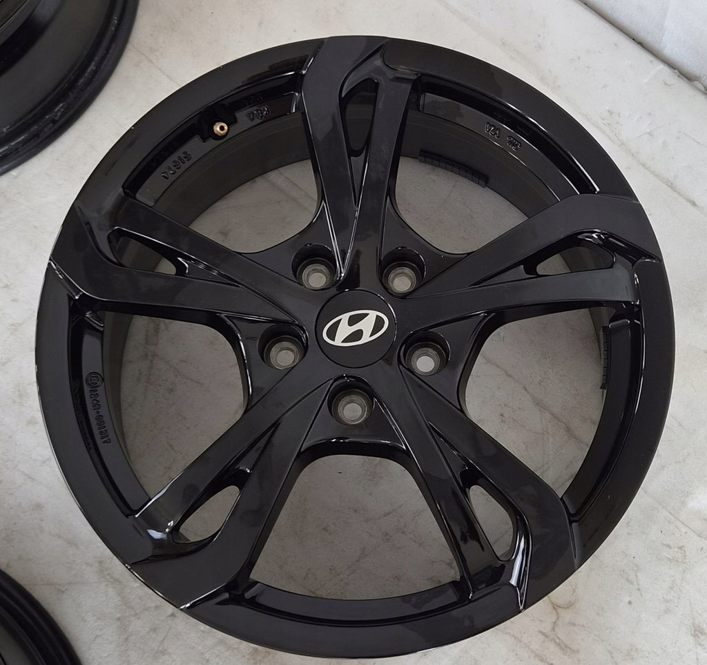 4x Alufelge 17 Zoll 7.0" 5x114.3 47ET KBA51674 Hyundai Kona Rim Wheel FEL7185522049cr
