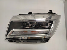 Load image into Gallery viewer, Frontscheinwerfer VW Crafter 7C1941036C 7C1941035C Full LED Ein Satz Headlight SCH3254638867qc