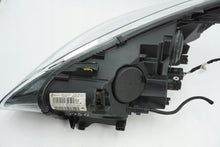 Laden Sie das Bild in den Galerie-Viewer, Frontscheinwerfer Renault Megane III 260100923R 0301288202 Rechts Headlight SCH9454684470mb
