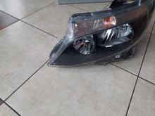 Laden Sie das Bild in den Galerie-Viewer, Frontscheinwerfer Mercedes-Benz Vito W447 A4479067700 Links Headlight SCH4266177039rl