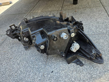 Laden Sie das Bild in den Galerie-Viewer, Frontscheinwerfer Mazda Cx5 Cx 5 KA1L51040C Full LED Links Headlight