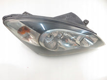 Laden Sie das Bild in den Galerie-Viewer, Frontscheinwerfer Kia Ceed 92102-1H500 Rechts Scheinwerfer Headlight