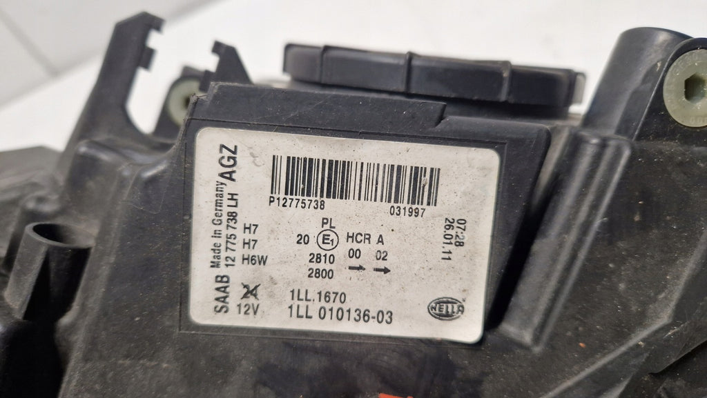 Frontscheinwerfer Saab 95 89010471 12775738 Ein Stück (Rechts oder Links)