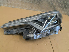 Laden Sie das Bild in den Galerie-Viewer, Frontscheinwerfer Toyota C-Hr 81150F4170 Links Scheinwerfer Headlight SCH4326840019qg