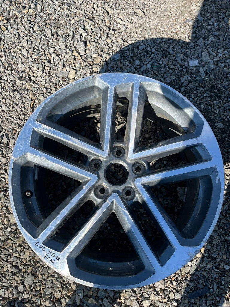 1x Alufelge 19 Zoll 8.0" 5x112 8V0801025 Audi Rim Wheel