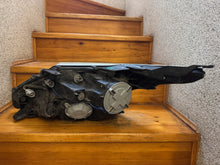 Laden Sie das Bild in den Galerie-Viewer, Frontscheinwerfer Toyota Avensis Rechts Scheinwerfer Headlight SCH1964251106yz