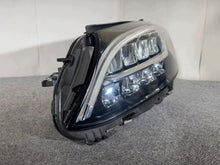 Laden Sie das Bild in den Galerie-Viewer, Frontscheinwerfer Mercedes-Benz W205 A205 A2059065906 LED Links Headlight SCH7260002716bj