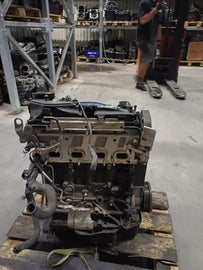 Motor Audi Seat Skoda CFHD CFHB CFHC CFHA 2.0 TDI 153TKm 2013 Diesel Unkomplett