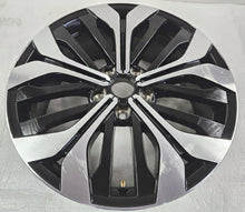 Laden Sie das Bild in den Galerie-Viewer, 1x Alufelge 18 Zoll 7.5&quot; 5x114.3 45ET 403007567R Renault Talisman Megane Iv