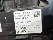 Laden Sie das Bild in den Galerie-Viewer, Frontscheinwerfer Mercedes-Benz W206 2609068104 Links Scheinwerfer Headlight SCH3883008596cj