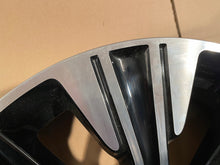 Load image into Gallery viewer, 1x Alufelge 18 Zoll 7.0" 5x114.3 38ET Mitsubishi Outlander Rim Wheel FEL6551589872bi