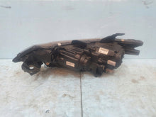 Laden Sie das Bild in den Galerie-Viewer, Frontscheinwerfer Mitsubishi Outlander III ECM921-22A20 Rechts Headlight