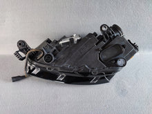 Load image into Gallery viewer, Frontscheinwerfer Skoda Fabia 6VB941016B 6VB941015B LED Rechts Headlight