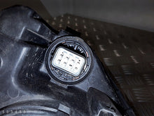 Load image into Gallery viewer, Frontscheinwerfer Honda Civic I 33150TV0 Links Scheinwerfer Headlight SCH2694859789ah