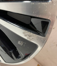 Load image into Gallery viewer, 1x Alufelge 17 Zoll 7.5" 5x112 A2134015100 Mercedes-Benz W213 Rim Wheel FEL6024803252ex