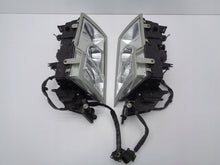 Load image into Gallery viewer, Frontscheinwerfer Volvo 6765554N Ein Stück (Rechts oder Links) Headlight SCH4408233655ey