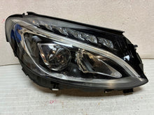 Laden Sie das Bild in den Galerie-Viewer, Frontscheinwerfer Mercedes-Benz W205 A2059062604 Full LED Rechts Headlight SCH2379129740ty