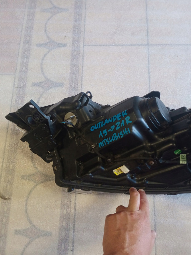 Frontscheinwerfer Mitsubishi Outlander 4BX158301C8-54 Rechts Headlight