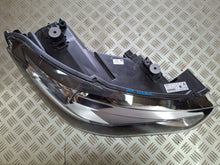 Laden Sie das Bild in den Galerie-Viewer, Frontscheinwerfer Audi A1 8X0941044 Xenon Rechts Scheinwerfer Headlight SCH2055420416nz