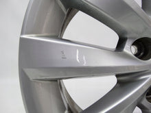 Load image into Gallery viewer, 1x Alufelge 16 Zoll 6.5" 5x112 44ET Glanz Silber 5C0601025T VW Beetle Rim Wheel FEL4726700043aq