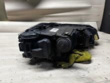 Load image into Gallery viewer, Frontscheinwerfer VW Polo 2G1941035F LED Links Scheinwerfer Headlight