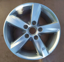 Laden Sie das Bild in den Galerie-Viewer, 1x Alufelge 17 Zoll 7.5&quot; 5x130 50ET 7P6601025A Audi Q7 Touareg 7p6 Rim Wheel