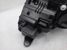 Laden Sie das Bild in den Galerie-Viewer, Frontscheinwerfer Mercedes-Benz W213 A2139067609 Rechts Scheinwerfer Headlight SCH9650271095nx