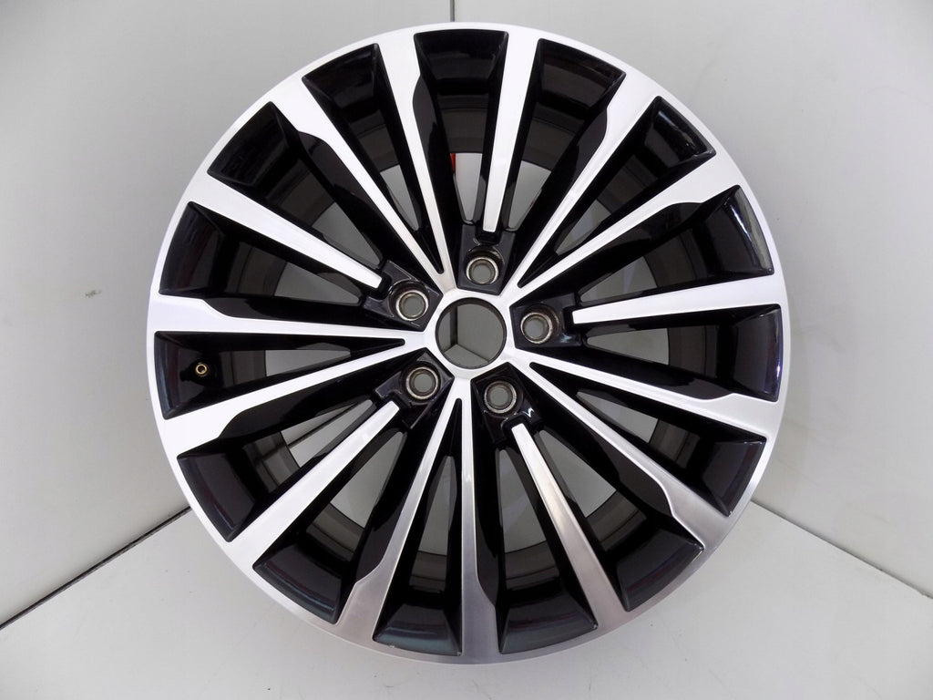 1x Alufelge 18 Zoll 8.0" 5x112 44ET 3VD601025D Skoda Superb Rim Wheel FEL9150797075cf