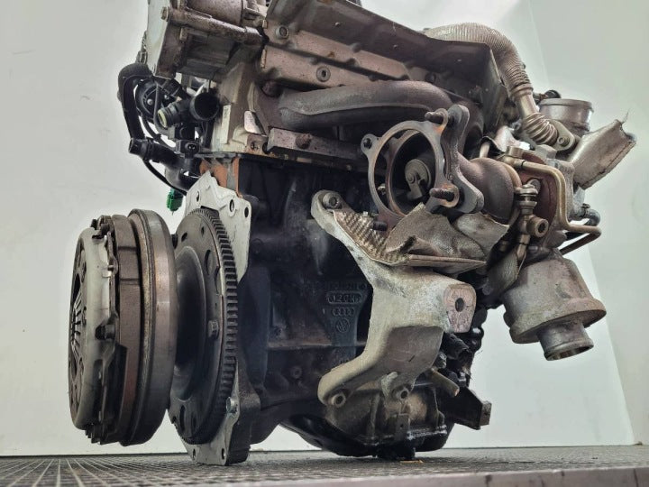 Motor Audi A4 B8 CDHB 1.8 TFSI 160PS 118kW 252TKm Benzin Engine Komplett MOT9933687411nt