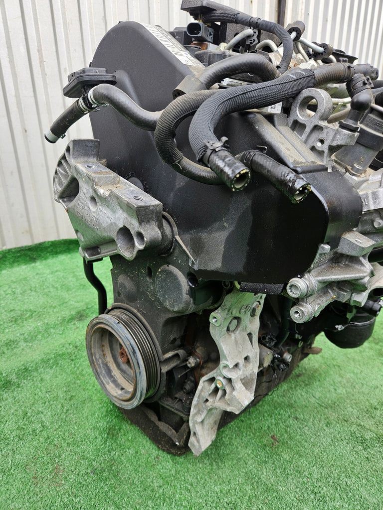 Motor Audi Seat Skoda VW A3 Leon CLHA 1.6 105PS 77kW 90TKm Diesel Unkomplett