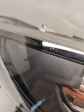 Load image into Gallery viewer, Frontscheinwerfer Toyota Yaris EU-K06 LED Vorderseite Scheinwerfer Headlight SCH1747877065mr