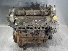 Laden Sie das Bild in den Galerie-Viewer, Motor Opel Corsa D Meriva B A13DTC 1.3 CDTI 75PS 55kW Diesel Engine Unkomplett MOT1581399469sy